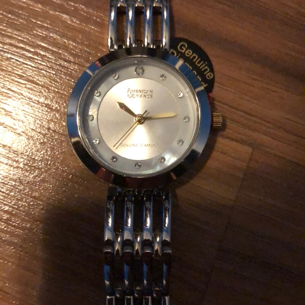 =BRAND NEW= AMERICAN EXCHANGE LADIES Diamond Watch
